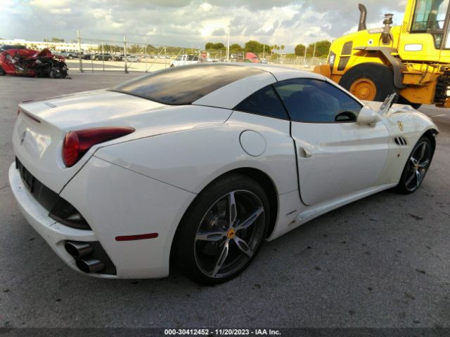 2013 FERRARI CALIFORNIA ZFF65TJA9D0195298 Photo 3