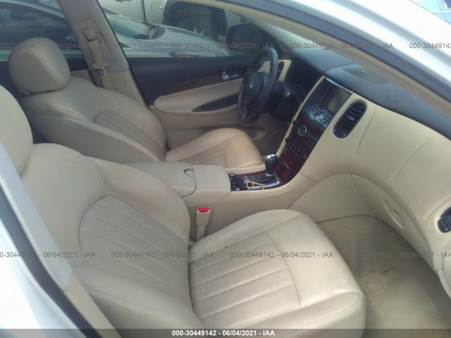 2017 Infiniti QX50, VIN: JN1BJ0RR2HM414072