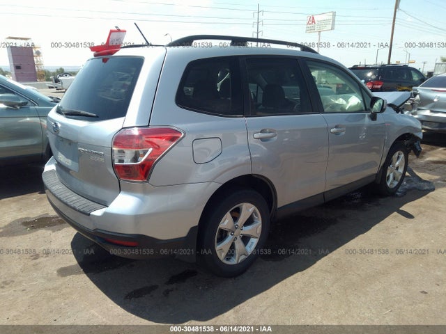 Subaru Forester 2.5i Premium 2015 JF2SJADCXFH455594 Image 4