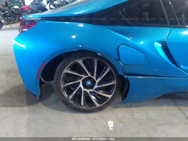 2015 BMW i8, VIN: WBY2Z2C55FV674513