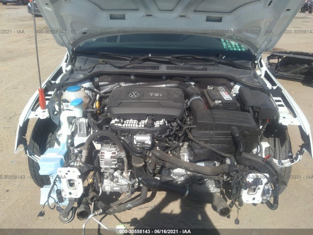 3VWL17AJ3HM380872 Volkswagen Jetta 1.8t Sel