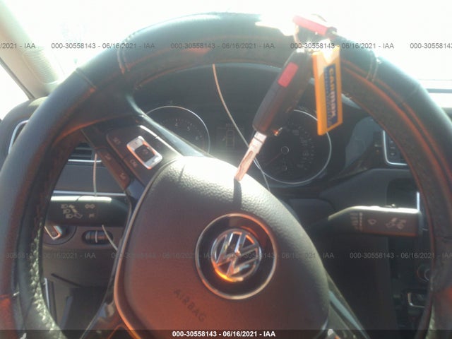 3VWL17AJ3HM380872 Volkswagen Jetta 1.8t Sel