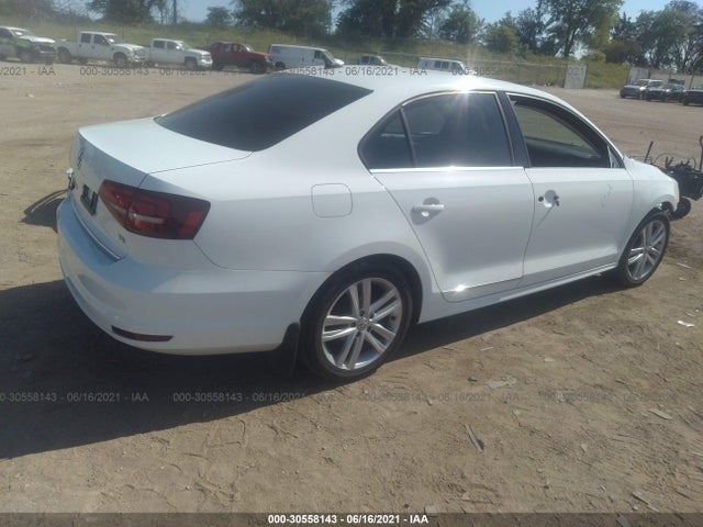 3VWL17AJ3HM380872 Volkswagen Jetta 1.8t Sel