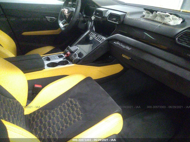 2021 Lamborghini URUS, VIN: ZPBUA1ZL6MLA12541