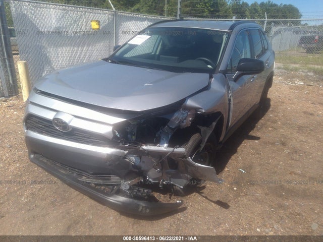 Toyota RAV4 LE 2021 2T3H1RFV2MC130579 Image 2