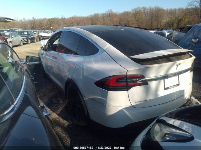 2019 Tesla Model X, VIN: 5YJXCBE28KF151491