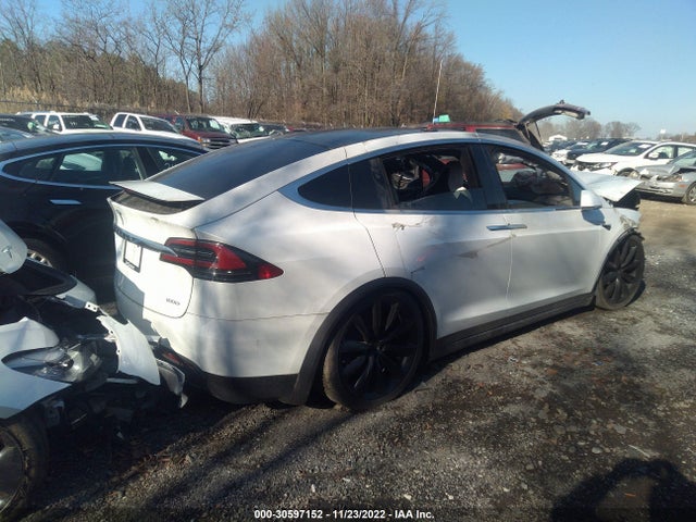 2019 Tesla Model X, VIN: 5YJXCBE28KF151491