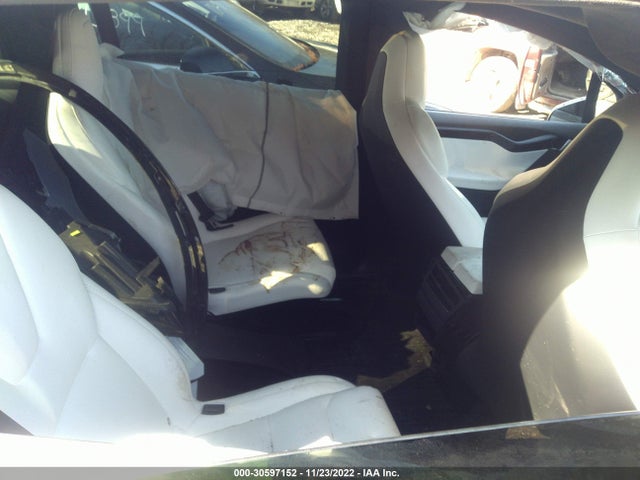 2019 Tesla Model X, VIN: 5YJXCBE28KF151491