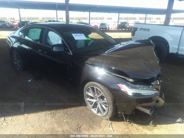 2018 Volvo S90, VIN: LVY992MK9JP032211