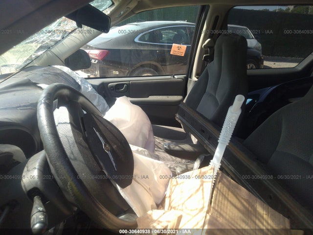 Chrysler Town & Country 2005 1C4GP45RX5B199059 Image 5