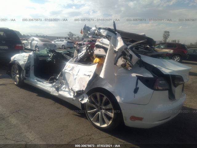 Tesla Model 3 Performance/long Range 2019 5YJ3E1EBXKF512626 Image 3