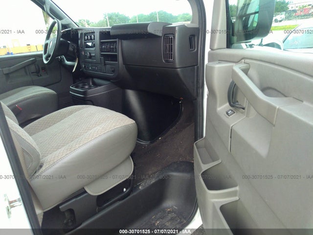 1GAZGPFG2K1247624 Chevrolet Express 3500 Lt