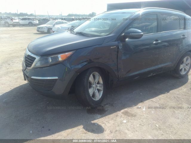 KNDPBCA2XC7220588 KIA Sportage Lx