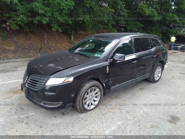 2019 Lincoln MKT, VIN: 2LMHJ5NK9KBL03044