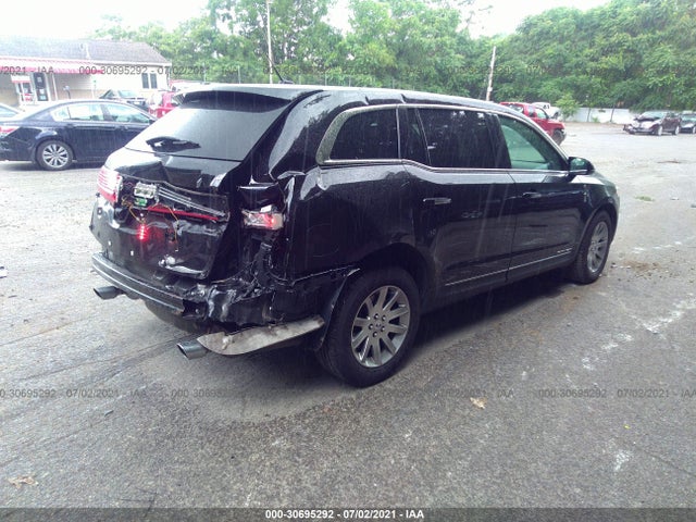 2019 Lincoln MKT, VIN: 2LMHJ5NK9KBL03044