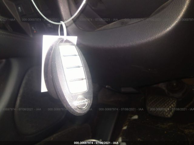 5N1DR2MM7KC577329 Nissan Pathfinder Sv