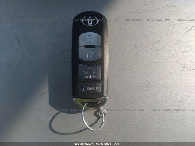 3MYDLBYV8HY194686 Toyota YARIS IA