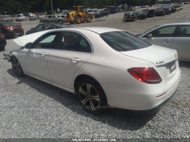 2019 Mercedes-Benz E-Class, VIN: WDDZF4JB8KA593493