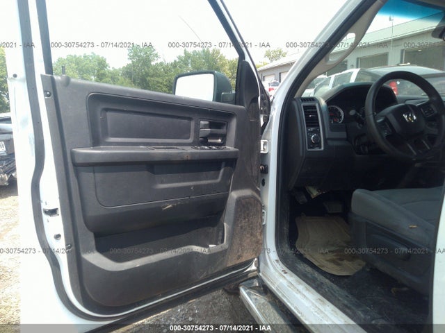 2015 RAM 1500 VIN: 1C6RR6FT5FS623717