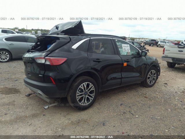 1FMCU9H67LUB09305 Ford ESCAPE SEL