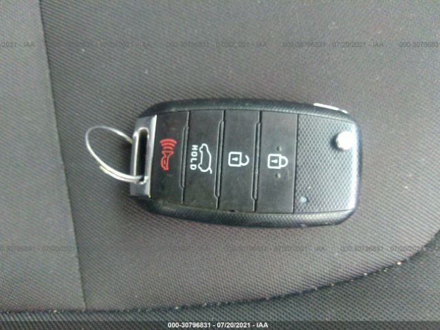KNDJN2A27K7674139 KIA Soul Base