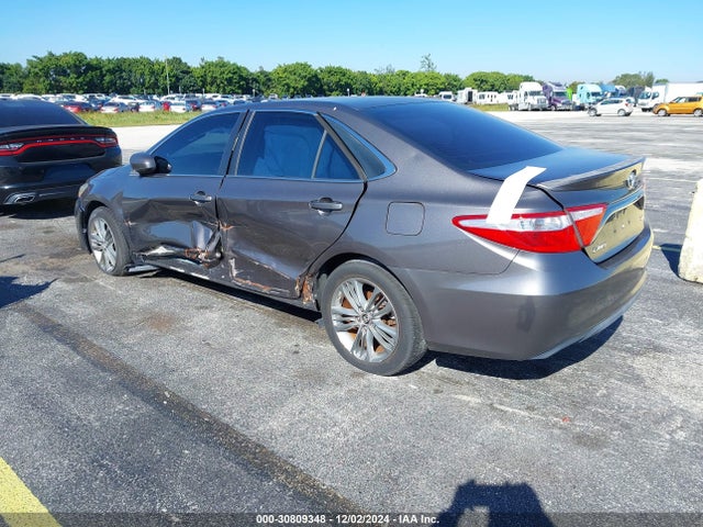Toyota CAMRY SE 2015 4T1BF1FK9FU027099 Image 3