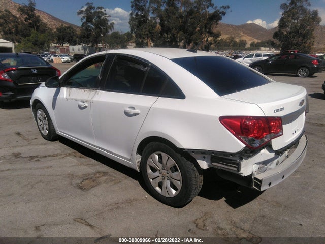 1G1PA5SG4E7469439 Chevrolet Cruze Ls Auto
