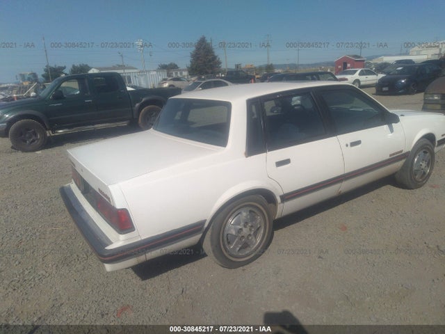 1987 CHEVROLET CELEBRITY VIN: 1G1AW51RXH6120189