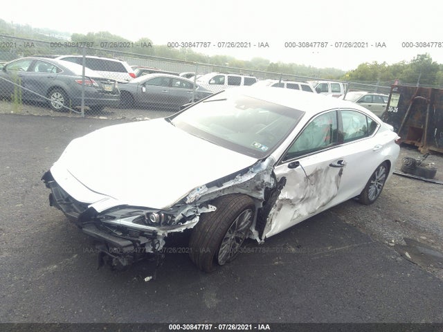 2021 Lexus ES, VIN: 58AD11D12MU005582