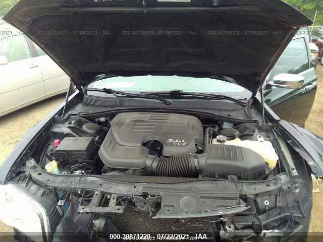 Chrysler 300 Limited 2018 2C3CCAEG4JH159847 Image 10