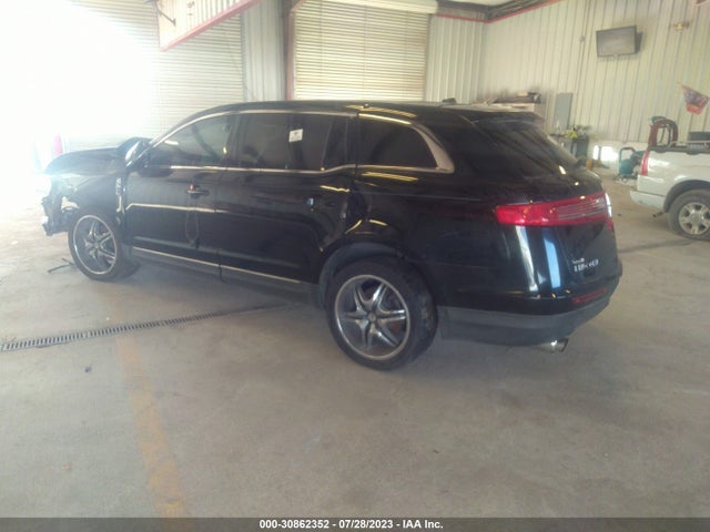 2012 LINCOLN MKT ECOBOOST VIN: 2LMHJ5AT0CBL52388