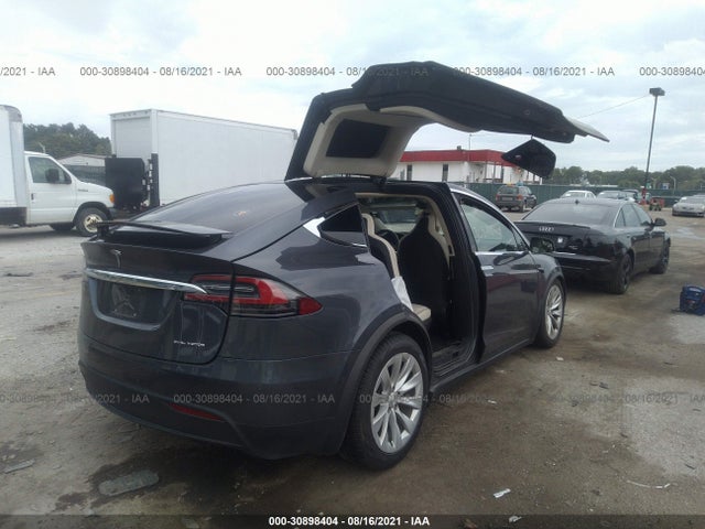 2019 Tesla Model X, VIN: 5YJXCAE29KF160453