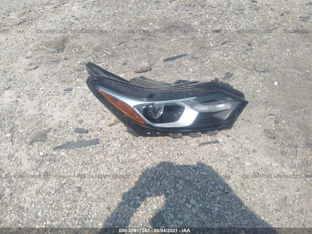 Chevrolet EQUINOX LT 2020 2GNAXUEV7L6115242 Image 4