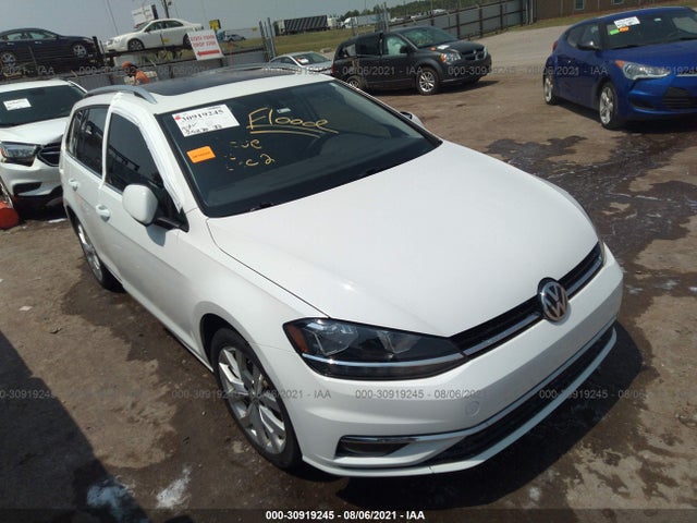 2018 Volkswagen Golf, VIN: 3VWL17AU7JM761771