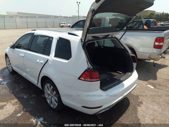 2018 Volkswagen Golf, VIN: 3VWL17AU7JM761771