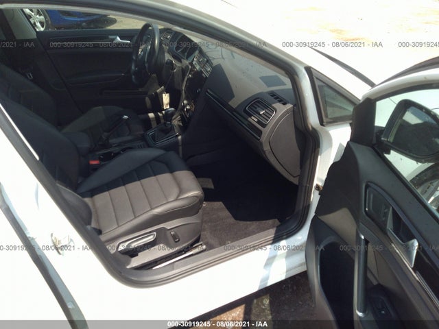 2018 Volkswagen Golf, VIN: 3VWL17AU7JM761771
