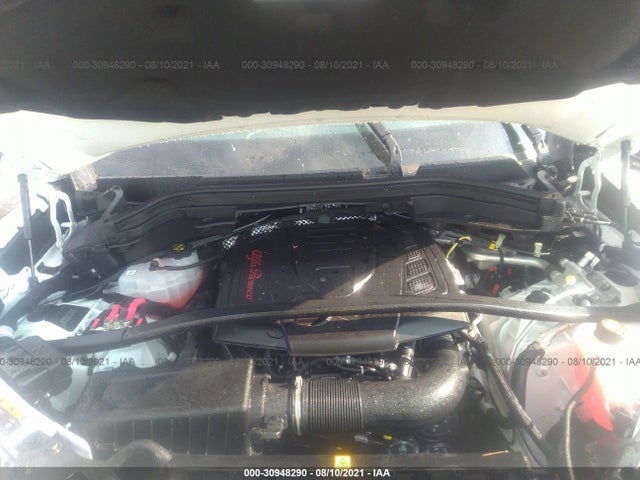 2021 Alfa Romeo Stelvio, VIN: ZASPAKBN9M7D13536