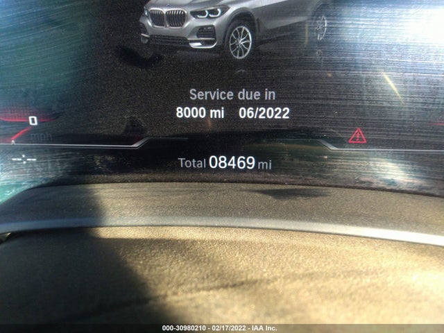 2021 BMW X6, VIN: 5YMCY0C05M9E89105