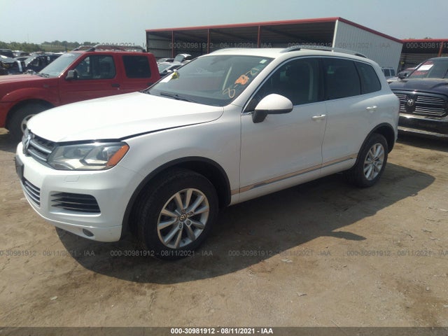 WVGEF9BP7ED012497 Volkswagen Touareg Sport