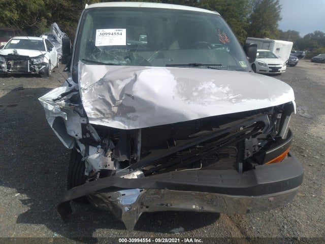 GMC SAVANA CARGO VAN 2017 1GTW7AFF4H1914782 Image 6
