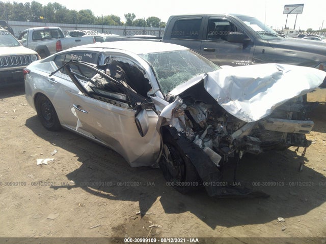 2019 1N4BL4BV5KC126040 main image