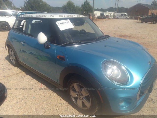 2017 Mini Hardtop, VIN: WMWXP5C57H2D16400