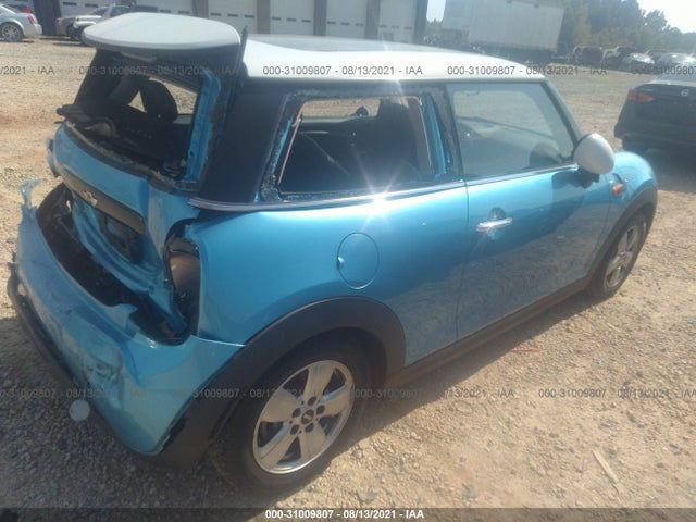 2017 Mini Hardtop, VIN: WMWXP5C57H2D16400