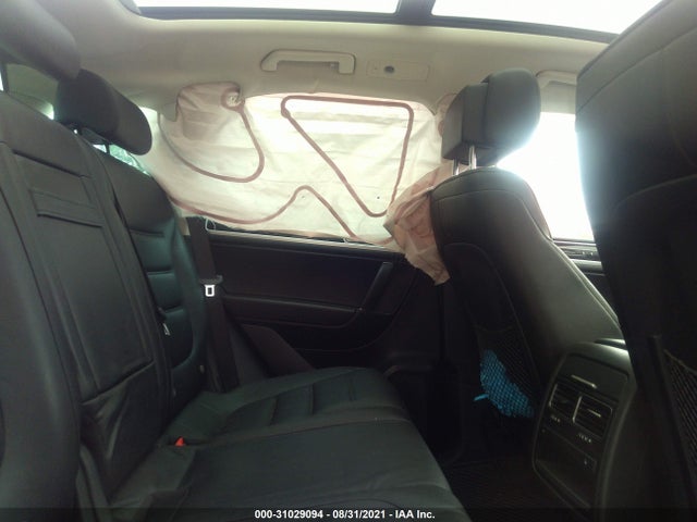 2016 Volkswagen Touareg, VIN: WVGEP9BPXGD003339