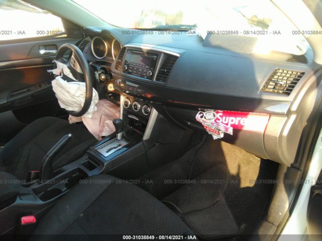 2016 MITSUBISHI LANCER JA32U2FUXGU009700 Photo 4