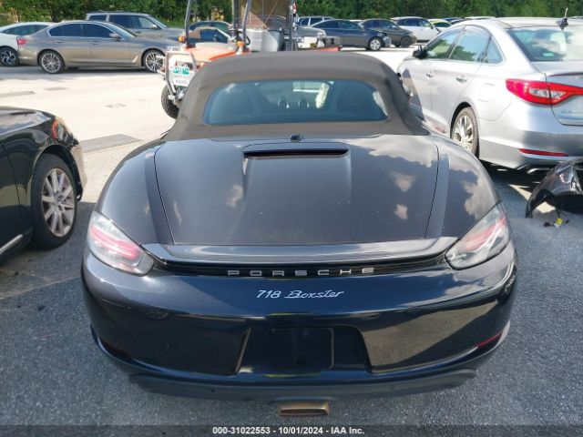 WP0CA2A80JS210727 Porsche 718 Boxster