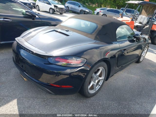 WP0CA2A80JS210727 Porsche 718 Boxster