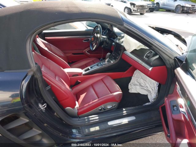 WP0CA2A80JS210727 Porsche 718 Boxster