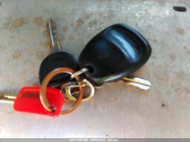 31061259 :رقم المزاد ، 1GNEC16Z04J246093 vin ، 2004 Chevrolet Suburban 1500 Ls مزاد بيع