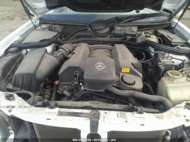 2001 MERCEDES-BENZ E-CLASS WDBJH65J41B284867 Photo 9
